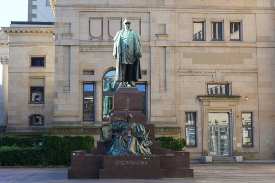 Hugo Lederer: Bismarck-Denkmal, 1900. Foto: jvf, Lizenz: CC BY-SA 4.0